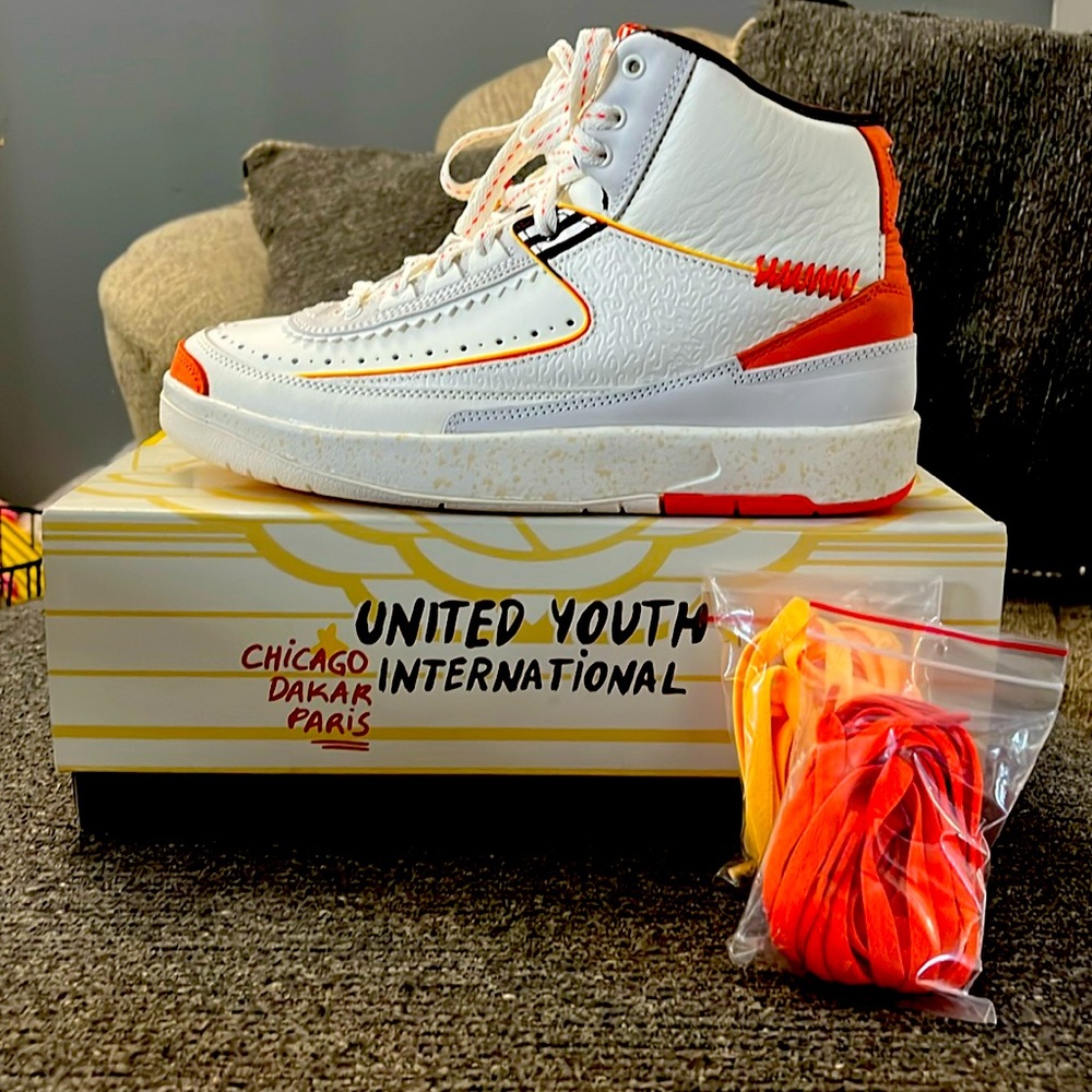 NWT Air Jordan 2 Retro SP Maison Chateau Rouge Size 6.5 Youth/ Mens/ 8 Womens